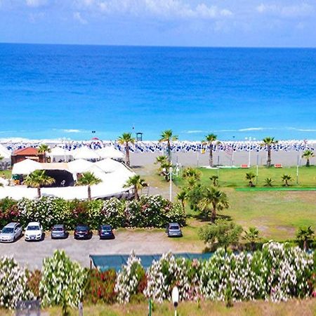 ホテル Paradiso スカレア エクステリア 写真